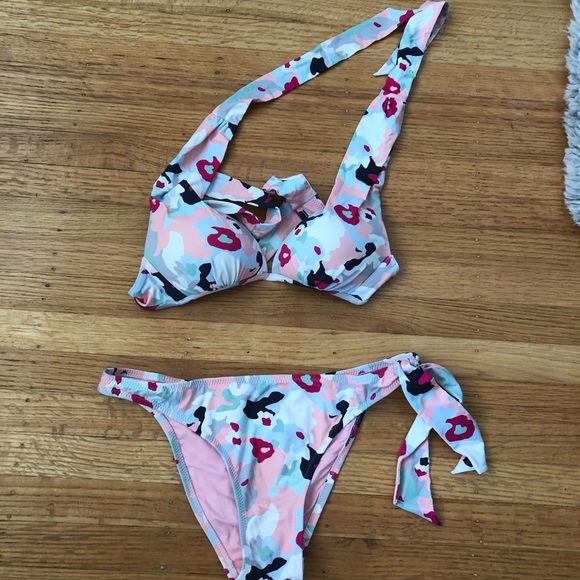 Heidi Klein Koh Samui Halter Push Up Bikini small - Picture 6 of 16